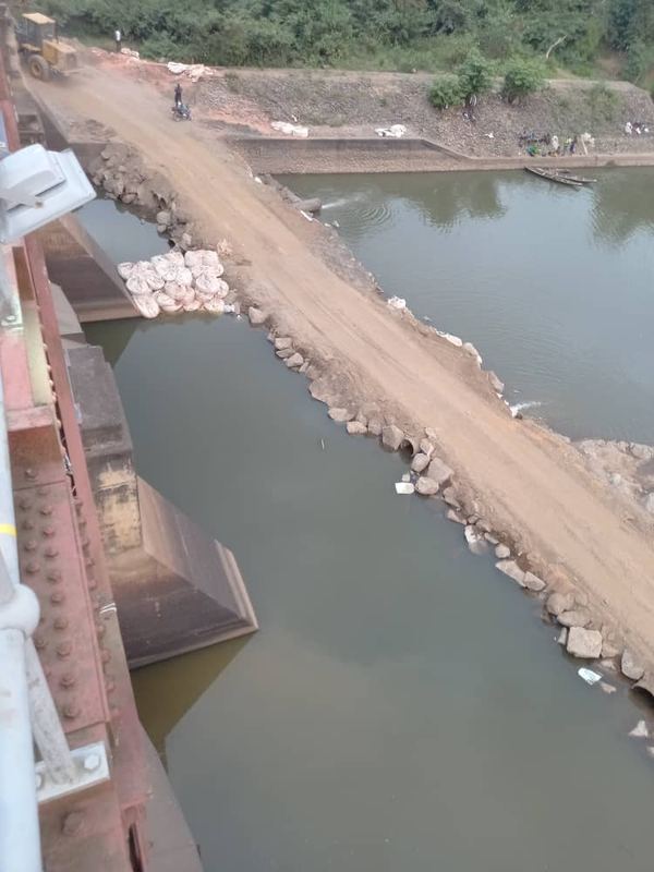 Temporary causeway across the channel, viewed from the structure