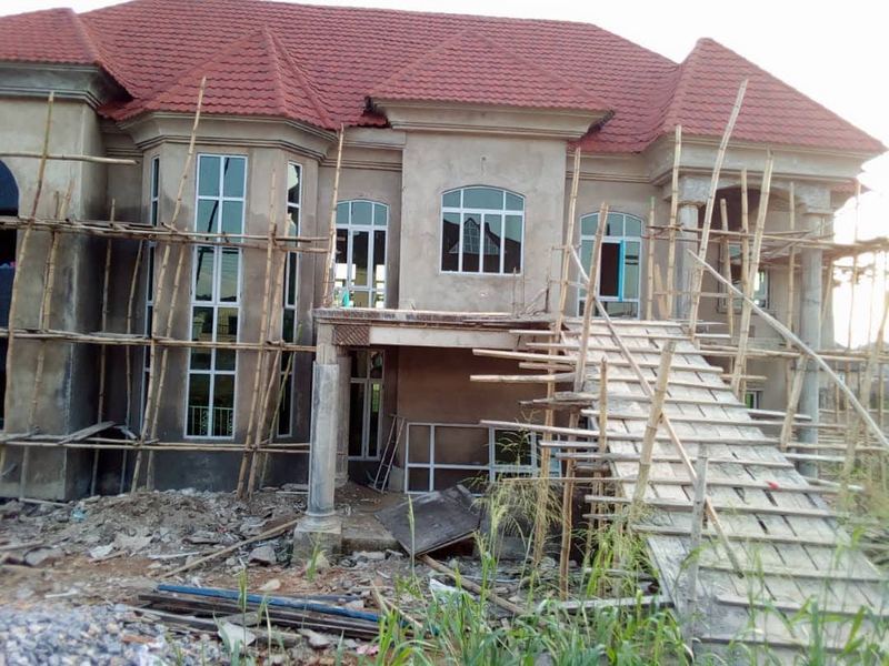 Sweeping entrance stair under construction