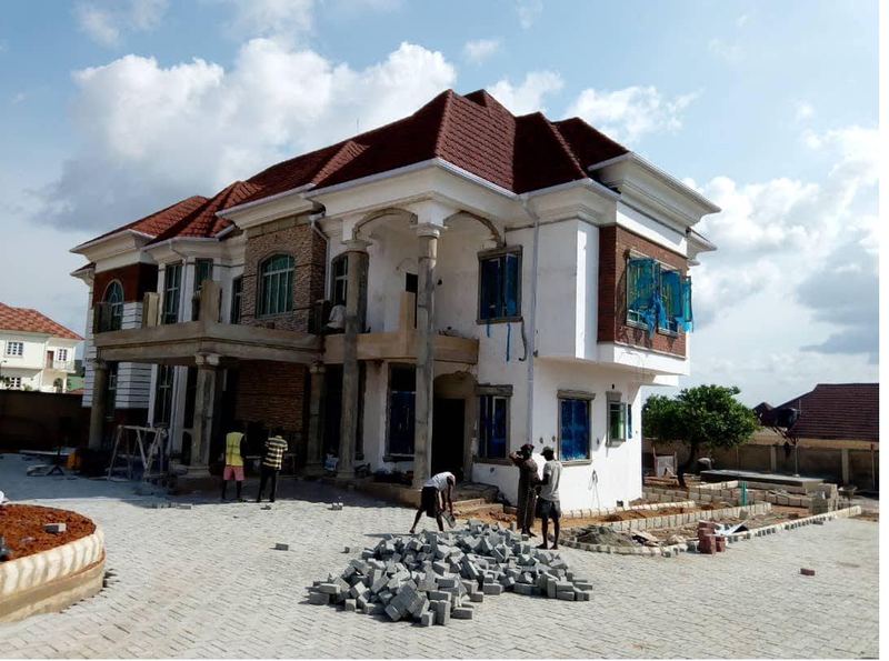 Estate road and landscaping nearing completion