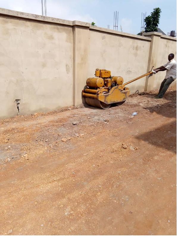 Vibrating roller compacting the formation