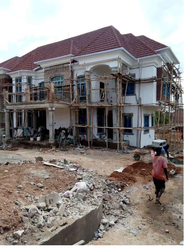 Blockwork and scaffold at first-floor level
