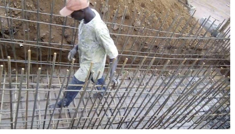 Fixing reinforcement to the suspended slab